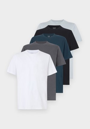 hele goedkope kleding