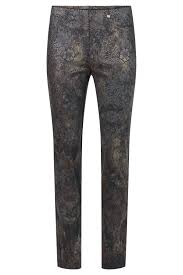 stijlvolle kleding oudere dames